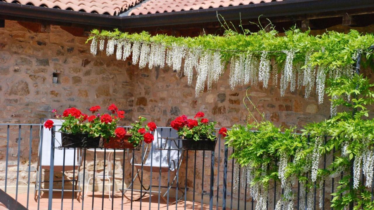 Hotel Podere Conti Filattiera Εξωτερικό φωτογραφία