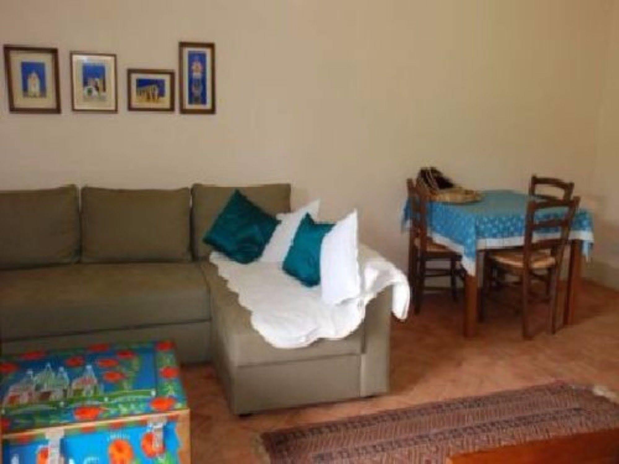 Hotel Podere Conti Filattiera Εξωτερικό φωτογραφία